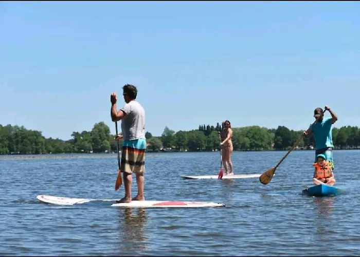 別荘 Spacious House With Garden