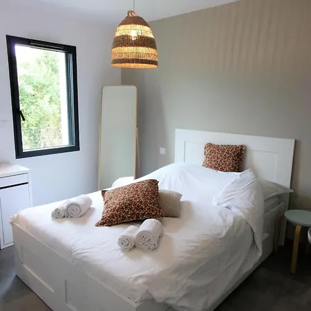 Holiday home Spacious House With Garden