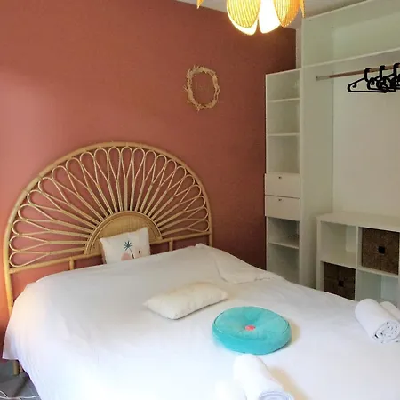 Holiday home Spacious House With Garden *