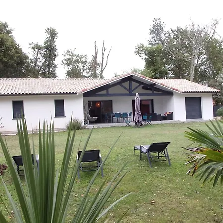 Spacious House With Garden *